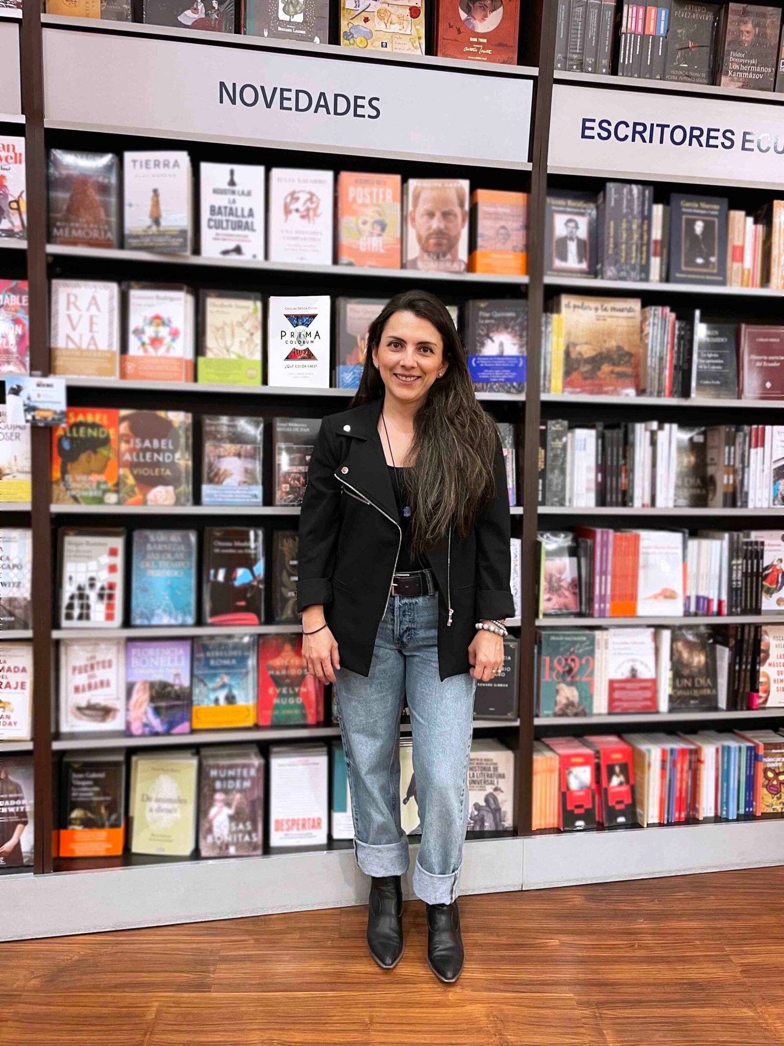 La Observadora - Carolina Ortega Cepeda, autora de Prima Colorum, novela espiritual