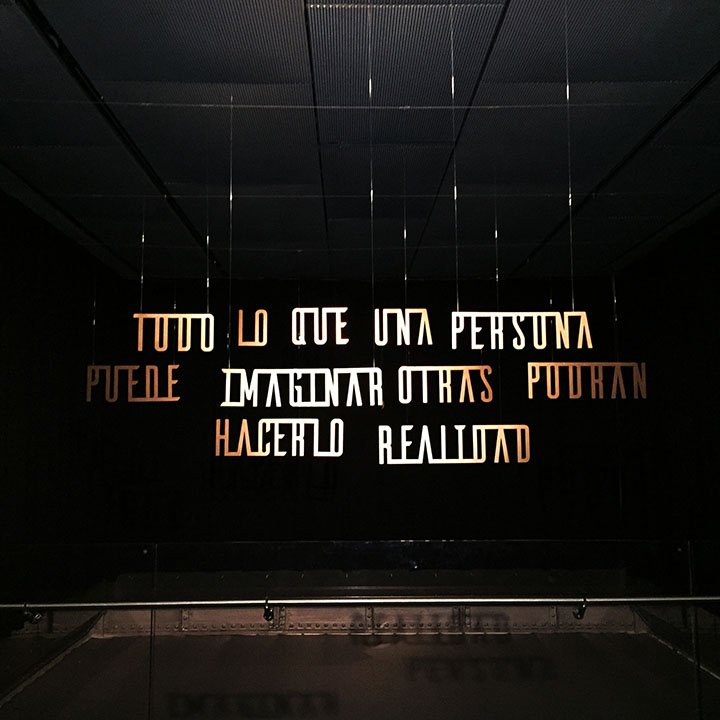 Caja de luz exposición interactiva. Julio Verne "Los límites de la imaginación". Madrid